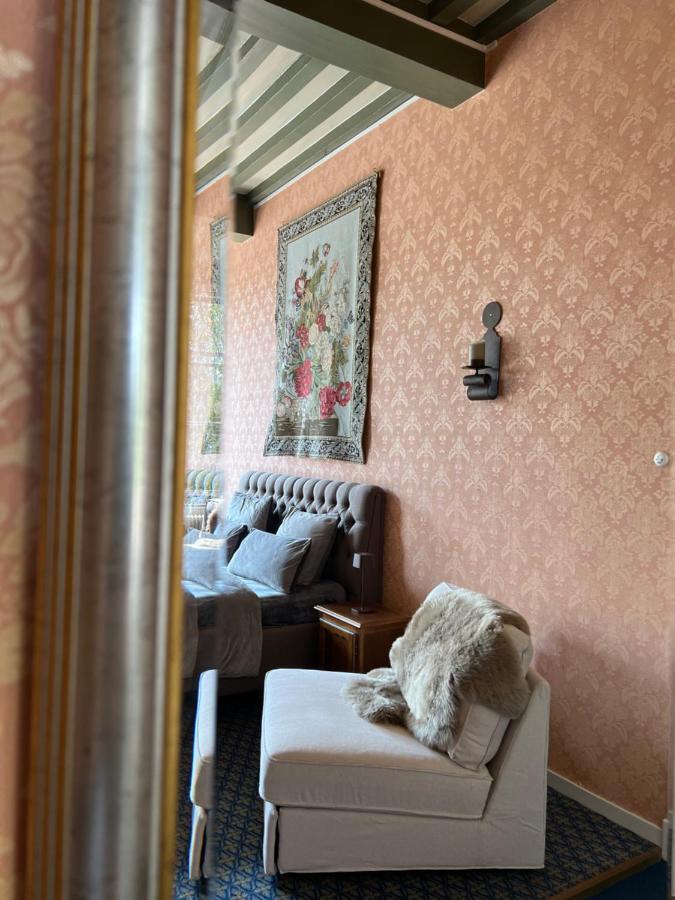 Отель Logies Aan De Dam Мидделбург Экстерьер фото